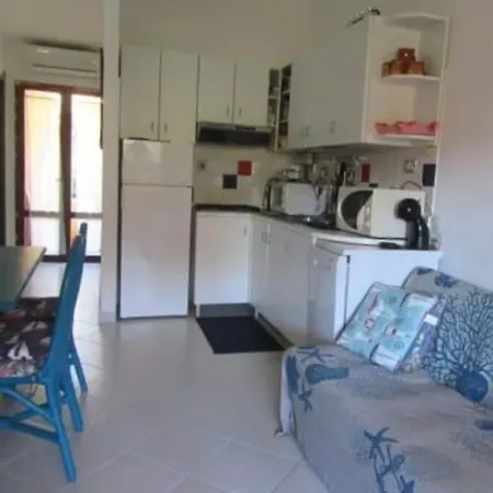 - Casa A 200 Mt Dal Mare Vakantiehuis